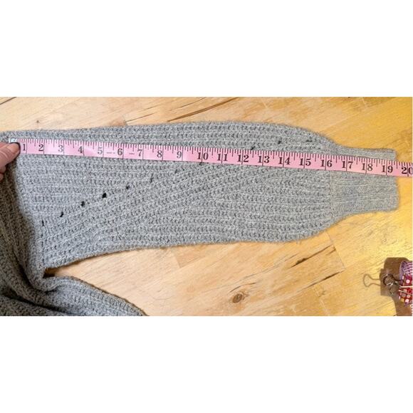 American Eagle Buttoned Boxy Cardigan Sweaters Size XS Oversized Gray Green Cozy - Picture 5 of 16